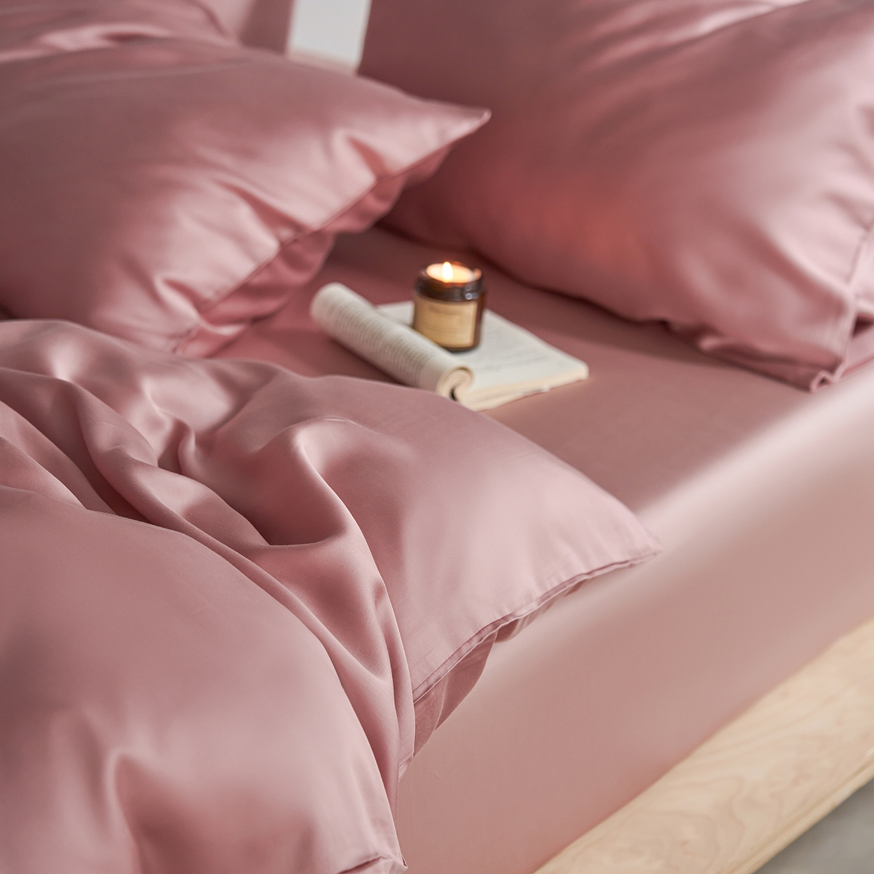 91家纺网 家纺一手货源 找家纺 轩和家居 2026新款60支奥地利兰精天丝四件套 胭脂粉