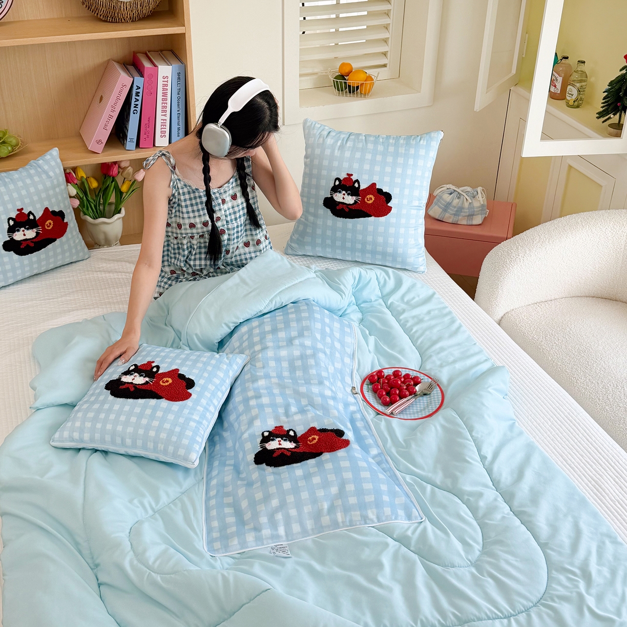 91家纺网 家纺一手货源 找家纺 （总）番茄+ 2026新款ins风卡通毛巾绣抱枕被