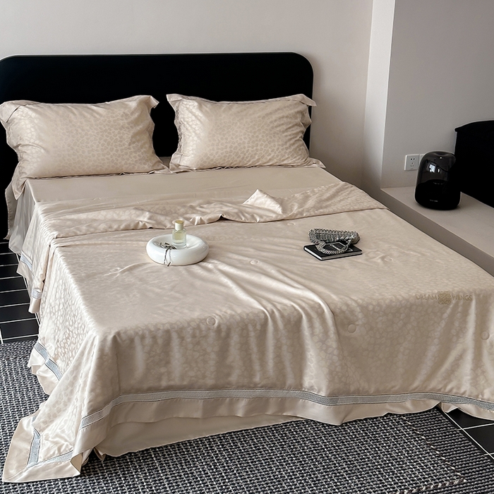 91家纺网 家纺一手货源 找家纺 丽笙被芯 2026新款兰精天丝提花蚕宝夏被夏凉被空调被 梵音