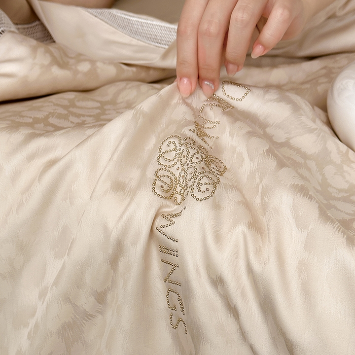 91家纺网 家纺一手货源 找家纺 丽笙被芯 2026新款兰精天丝提花蚕宝夏被夏凉被空调被 梵音