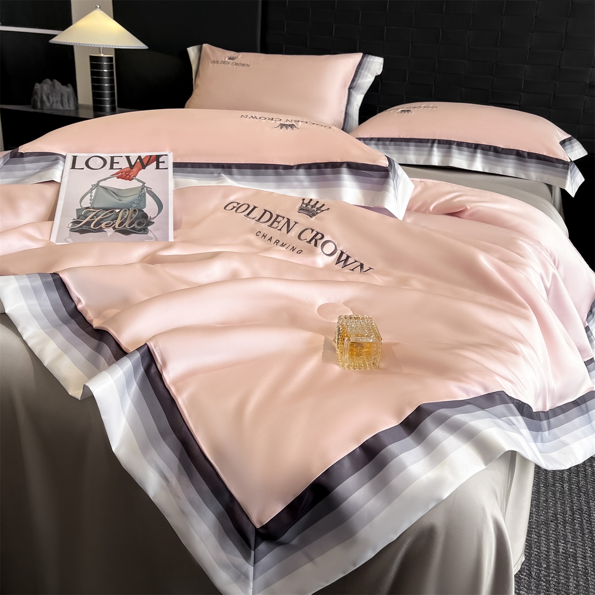 91家纺网 家纺一手货源 找家纺 （总）小久久（小九九） 2026新款水洗冰丝数码宽边刺绣夏被夏凉被空调被-贝拉系列