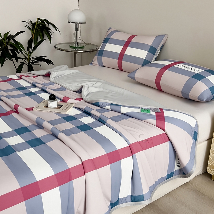 91家纺网 家纺一手货源 找家纺 世纪绒品 2026新款A类印花凉感丝夏被夏凉被空调被 巴宝格