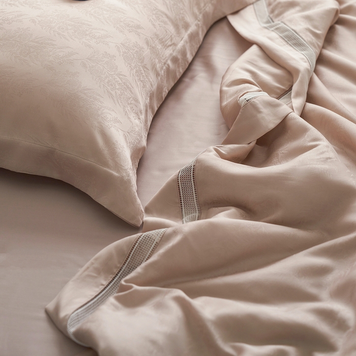 91家纺网 家纺一手货源 找家纺 丽笙被芯 2026新款兰精天丝提花蚕宝夏被夏凉被空调被 岚朵粉