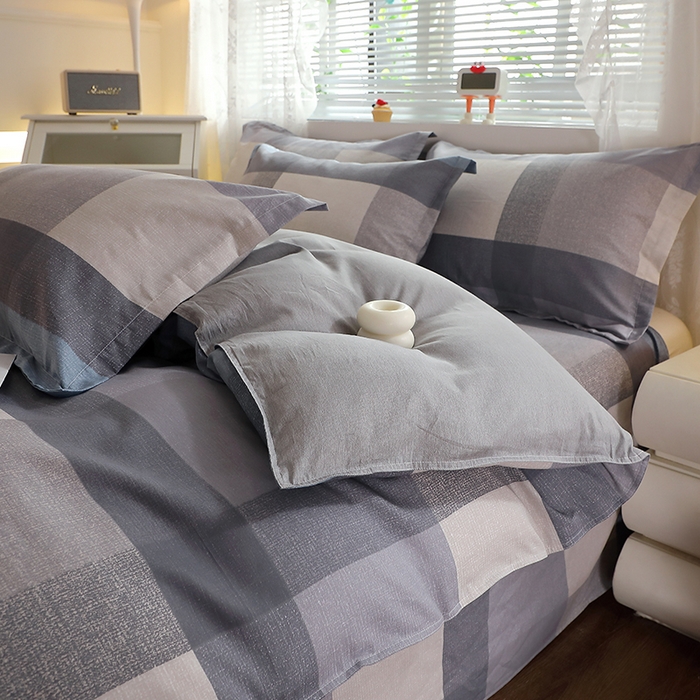 91家纺网 家纺一手货源 找家纺 馨雅家纺 2026新款简欧纯棉印花多规格四件套 奶昔-蓝