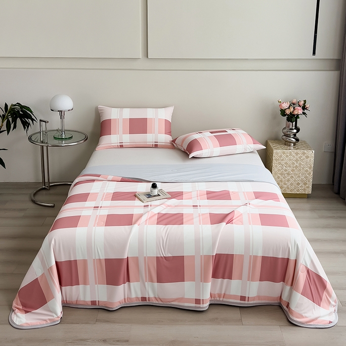 91家纺网 家纺一手货源 找家纺 世纪绒品 2026新款A类印花凉感丝夏被夏凉被空调被 豆沙格