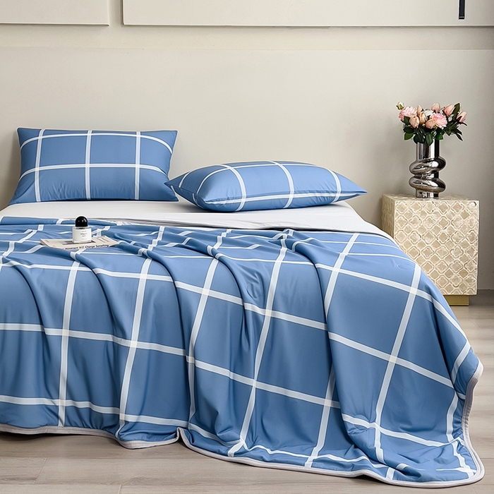 91家纺网 家纺一手货源 找家纺 世纪绒品 2026新款A类印花凉感丝夏被夏凉被空调被 海洋蓝格