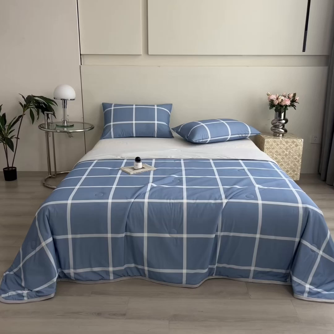 91家纺网 家纺一手货源 找家纺 世纪绒品 2026新款A类印花凉感丝夏被夏凉被空调被 海洋蓝格