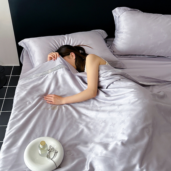 91家纺网 家纺一手货源 找家纺 丽笙被芯 2026新款兰精天丝提花蚕宝夏被夏凉被空调被 紫萱