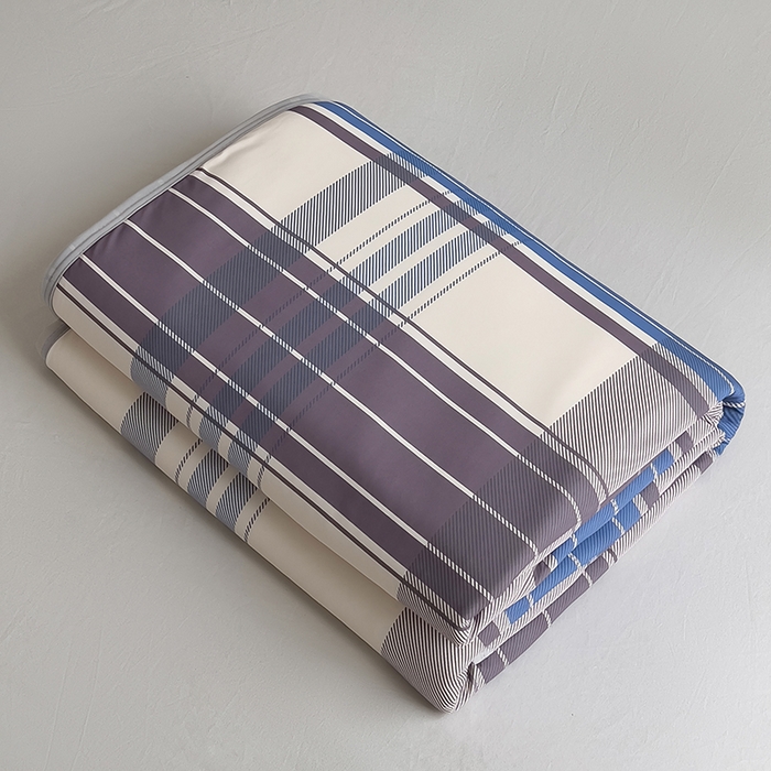 91家纺网 家纺一手货源 找家纺 世纪绒品 2026新款A类印花凉感丝夏被夏凉被空调被 莫兰条格