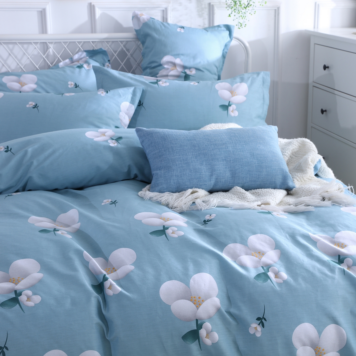 91家纺网 家纺一手货源 找家纺 馨雅家纺 2026新款简欧纯棉印花多规格四件套 春的气息