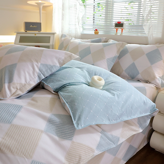 91家纺网 家纺一手货源 找家纺 馨雅家纺 2026新款简欧纯棉印花多规格四件套 瑞吉斯-兰