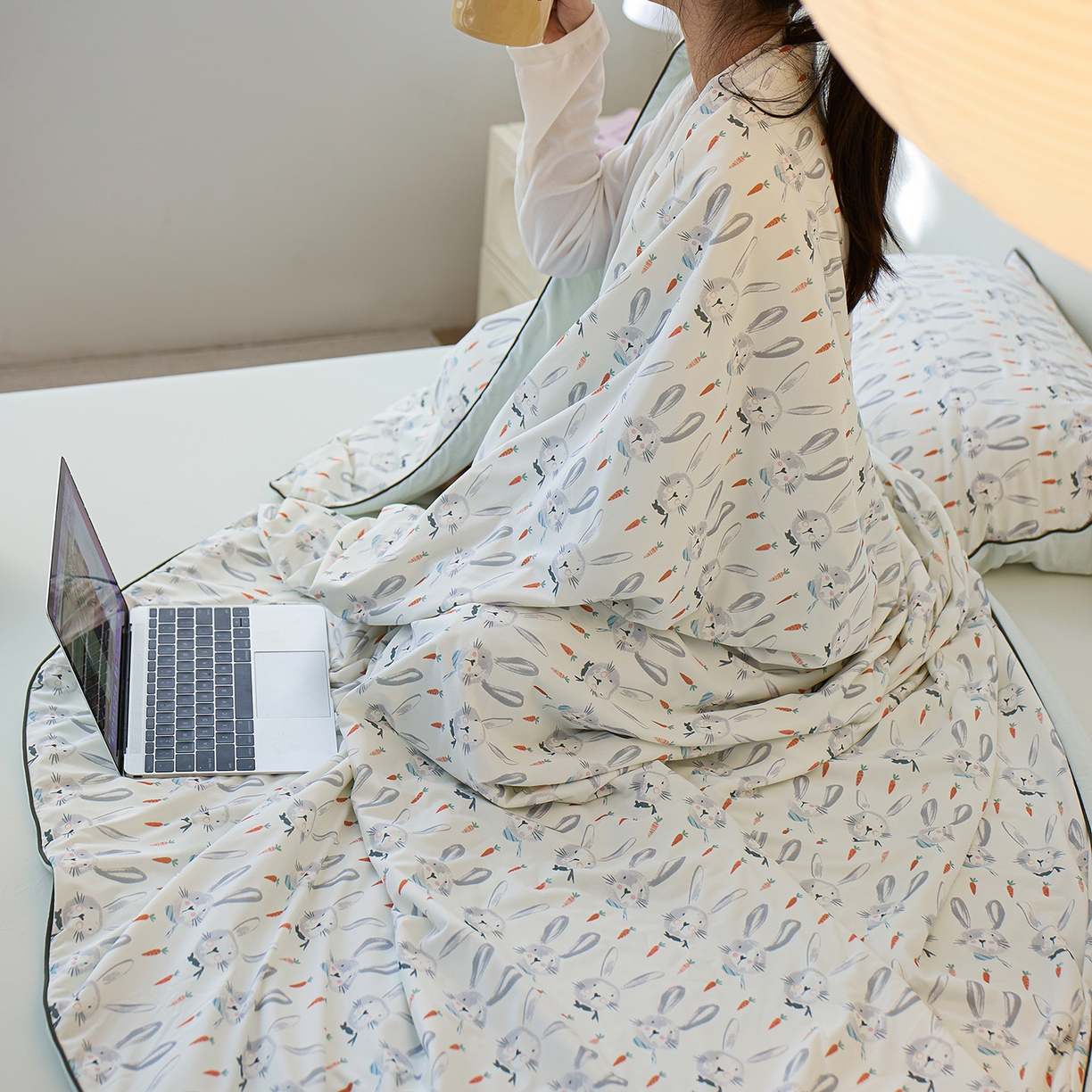 91家纺网 家纺一手货源 找家纺 丽笙被芯 2026新款凉感印花夏被夏凉被空调被 艾米