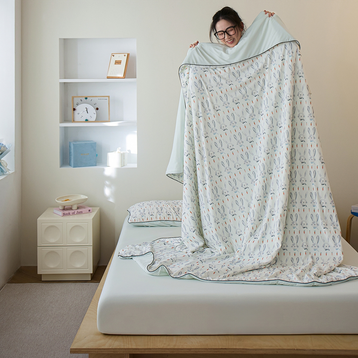 91家纺网 家纺一手货源 找家纺 丽笙被芯 2026新款凉感印花夏被夏凉被空调被 艾米