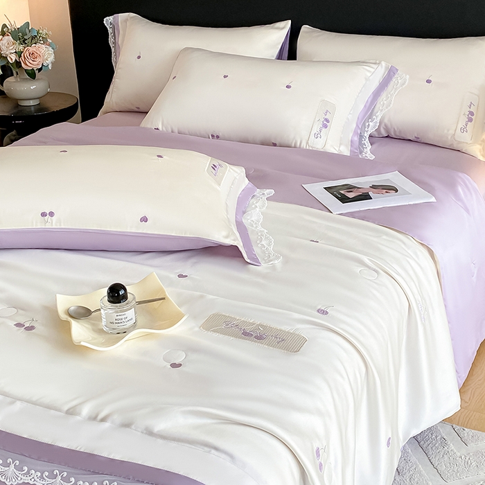 91家纺网 家纺一手货源 找家纺 置顶家纺 22026新款水洗天丝夏被刺绣樱桃四件套 克洛伊-白+香芋紫