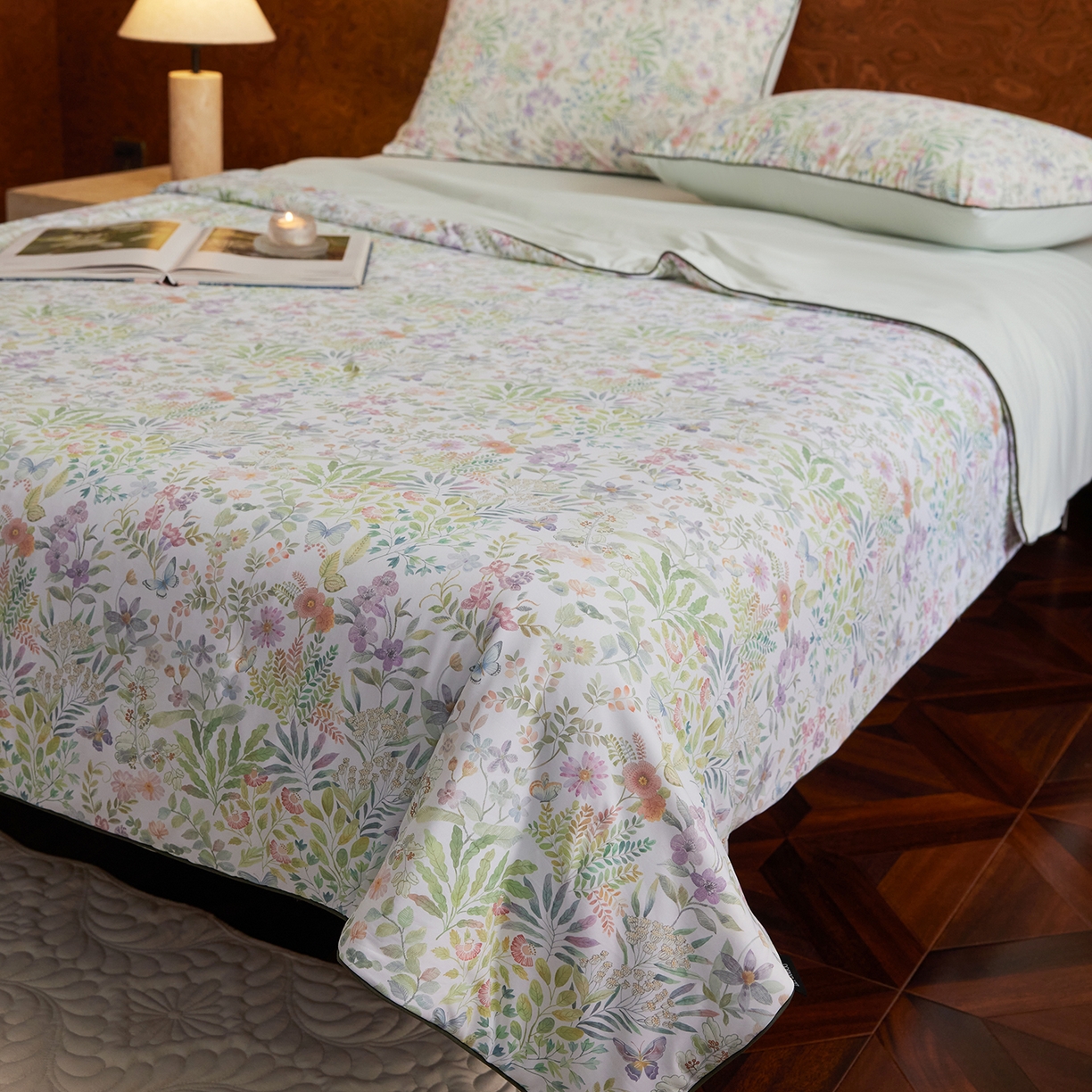 91家纺网 家纺一手货源 找家纺 丽笙被芯 2026新款凉感印花夏被夏凉被空调被 山野-绿