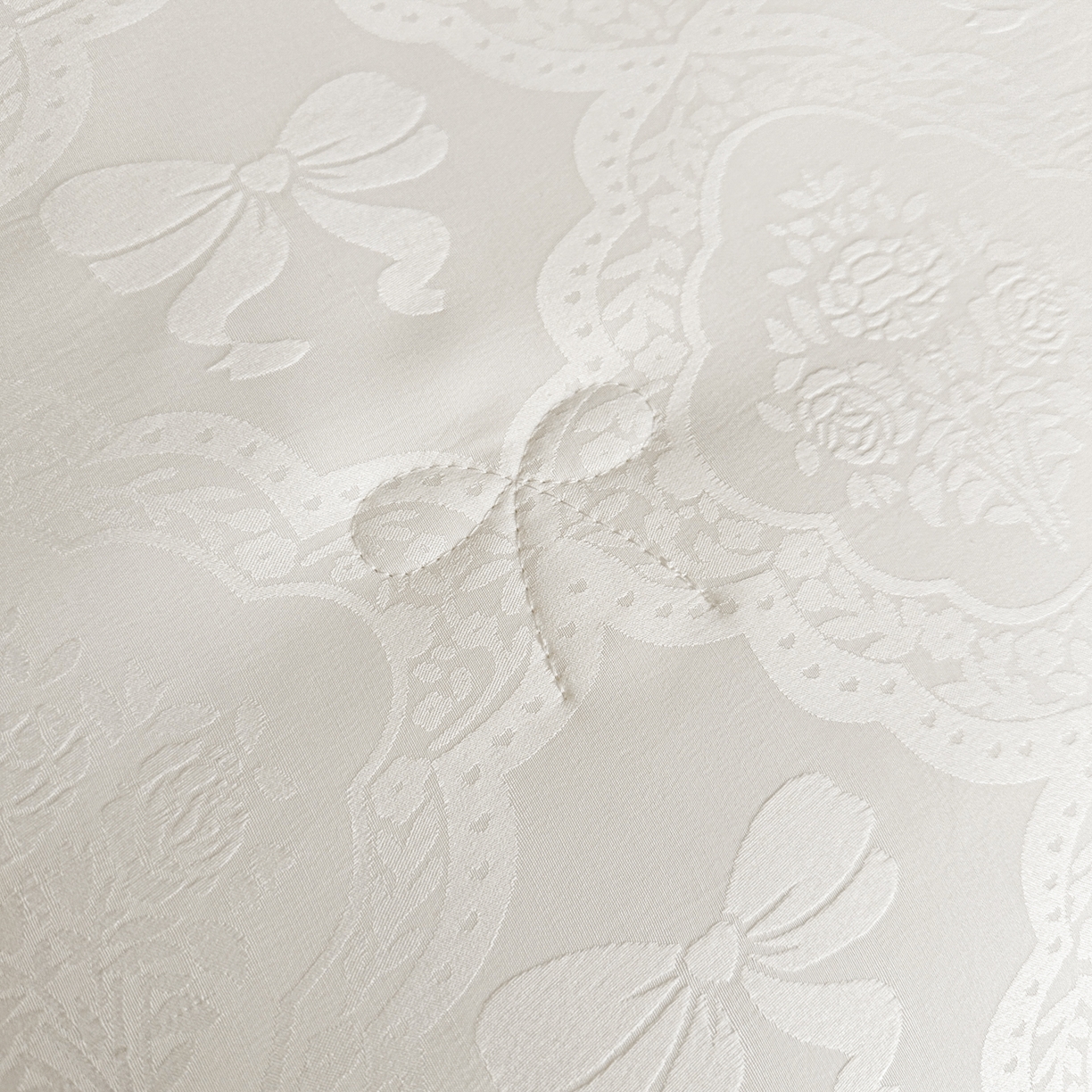 91家纺网 家纺一手货源 找家纺 你好美丽 2026新款水洗真丝蕾丝花边夏被夏凉被空调被四件套-夏梦 夏梦白