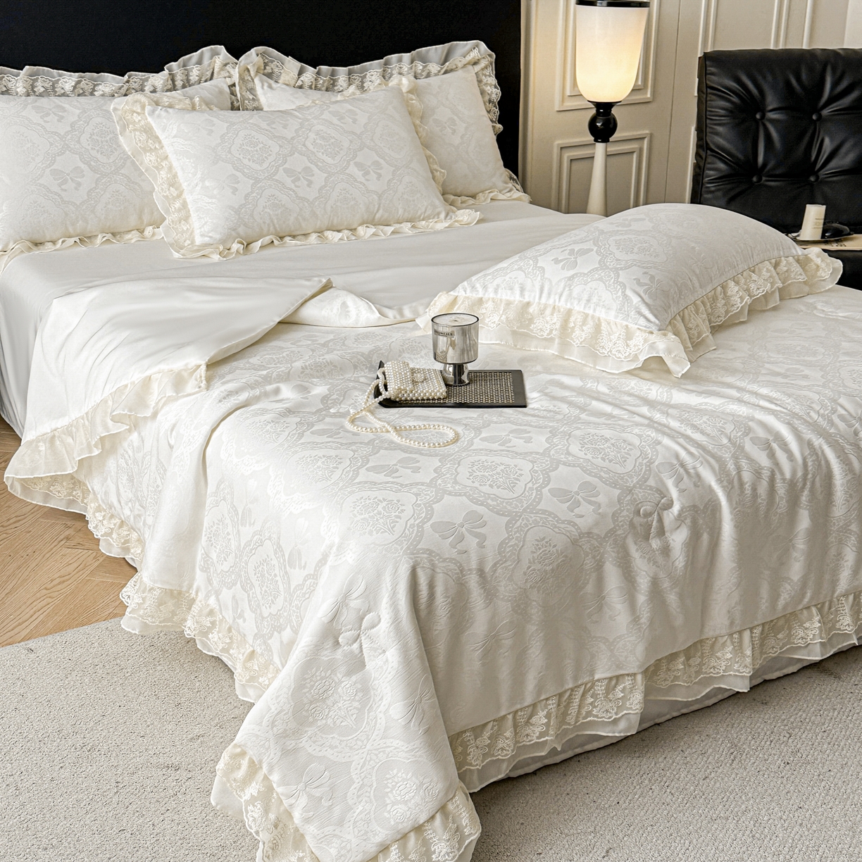 91家纺网 家纺一手货源 找家纺 你好美丽 2026新款水洗真丝蕾丝花边夏被夏凉被空调被四件套-夏梦 夏梦白