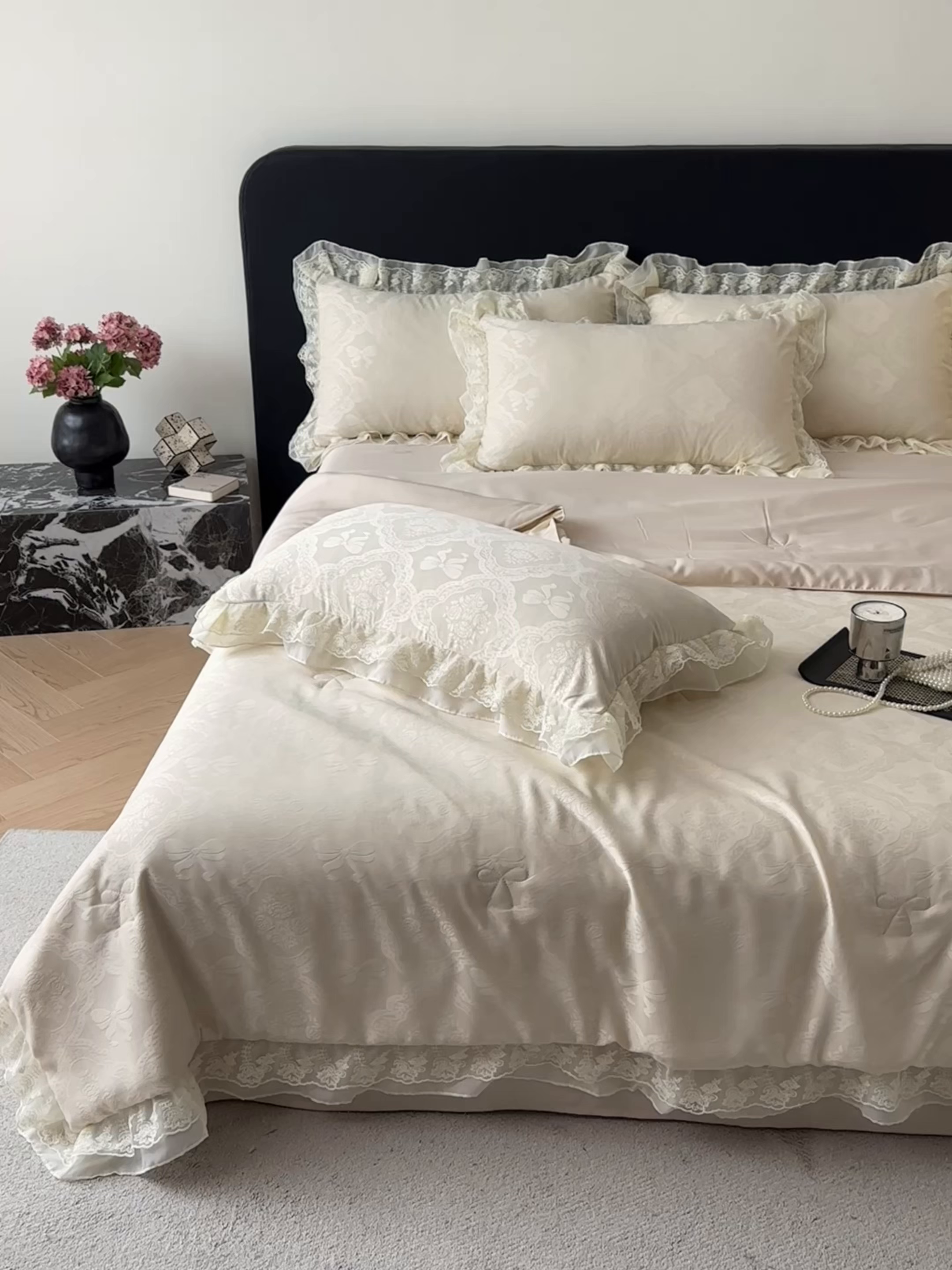 91家纺网 家纺一手货源 找家纺 你好美丽 2026新款水洗真丝蕾丝花边夏被夏凉被空调被四件套-夏梦 夏梦杏