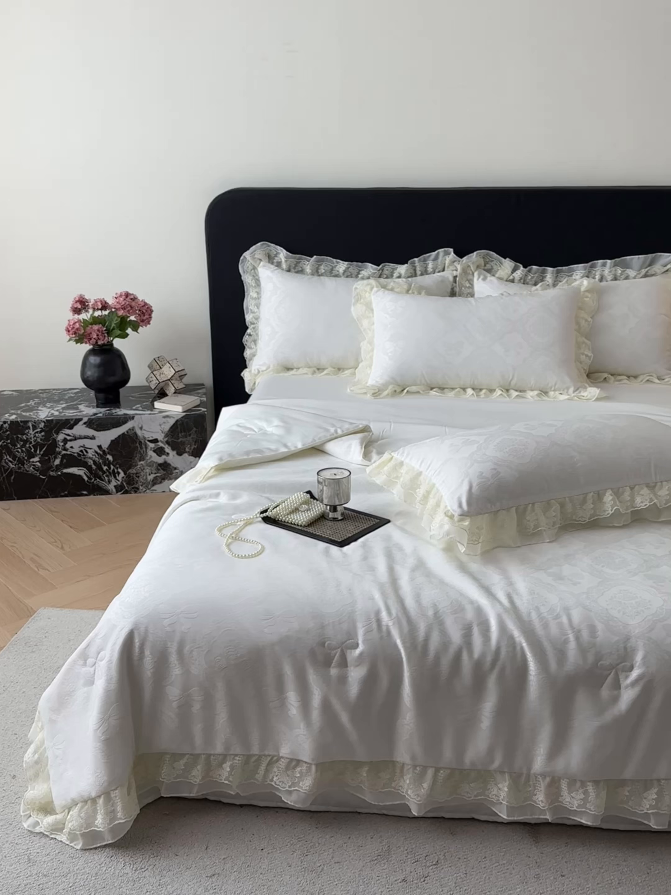 91家纺网 家纺一手货源 找家纺 你好美丽 2026新款水洗真丝蕾丝花边夏被夏凉被空调被四件套-夏梦 夏梦白