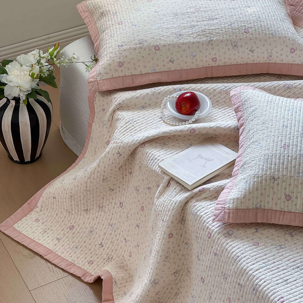 91家纺网 家纺一手货源 找家纺 床盖工厂店 2026春夏新款双面全棉床盖三件套 许许兔