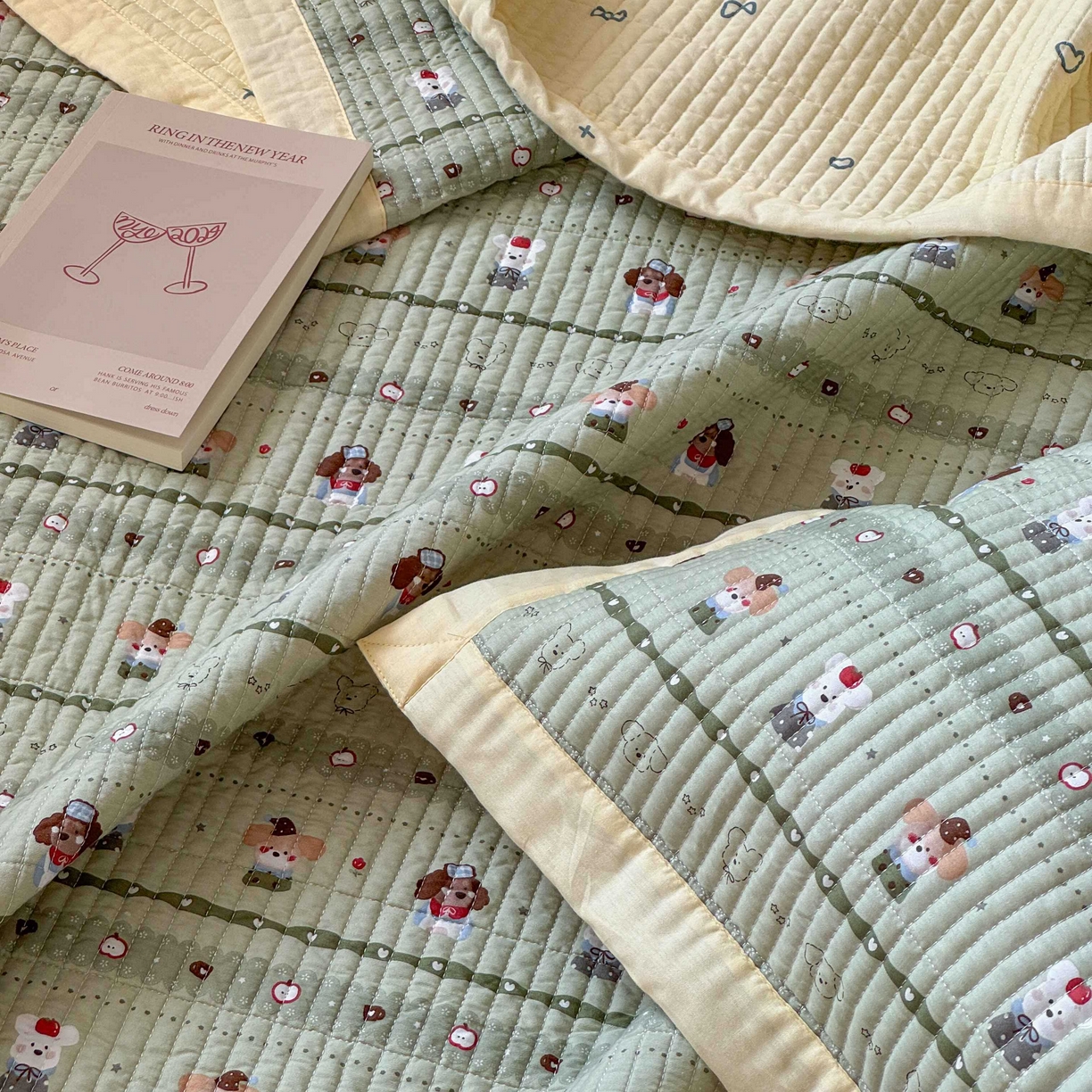 91家纺网 家纺一手货源 找家纺 床盖工厂店 2026春夏新款双面全棉床盖三件套 苹果小狗