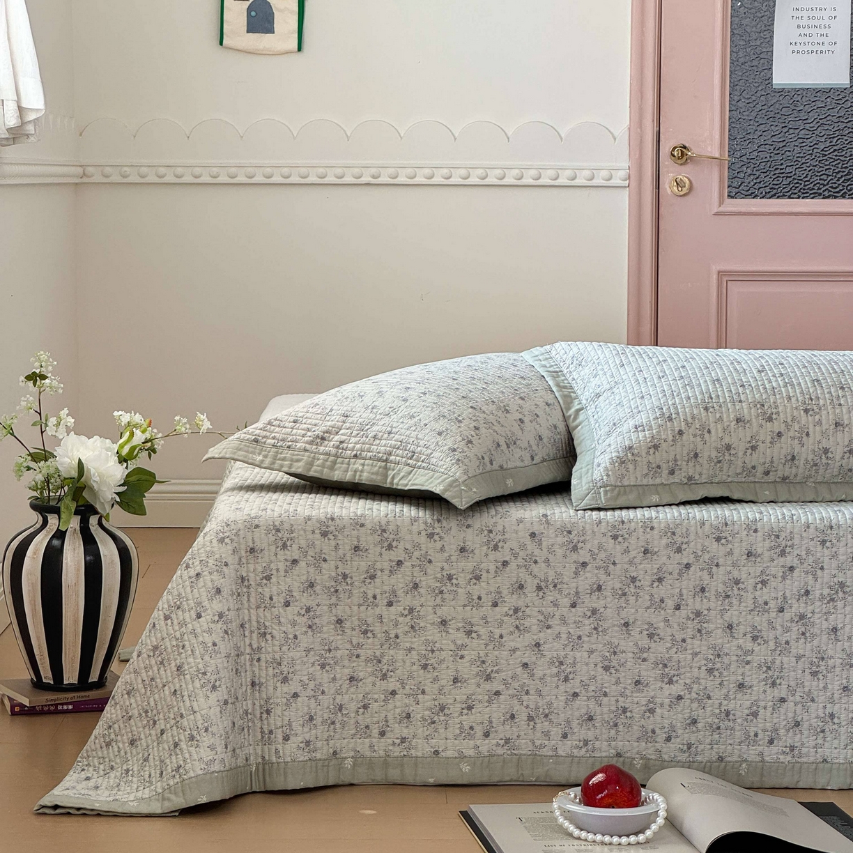 91家纺网 家纺一手货源 找家纺 床盖工厂店 2026春夏新款双面全棉床盖三件套 海棠依旧