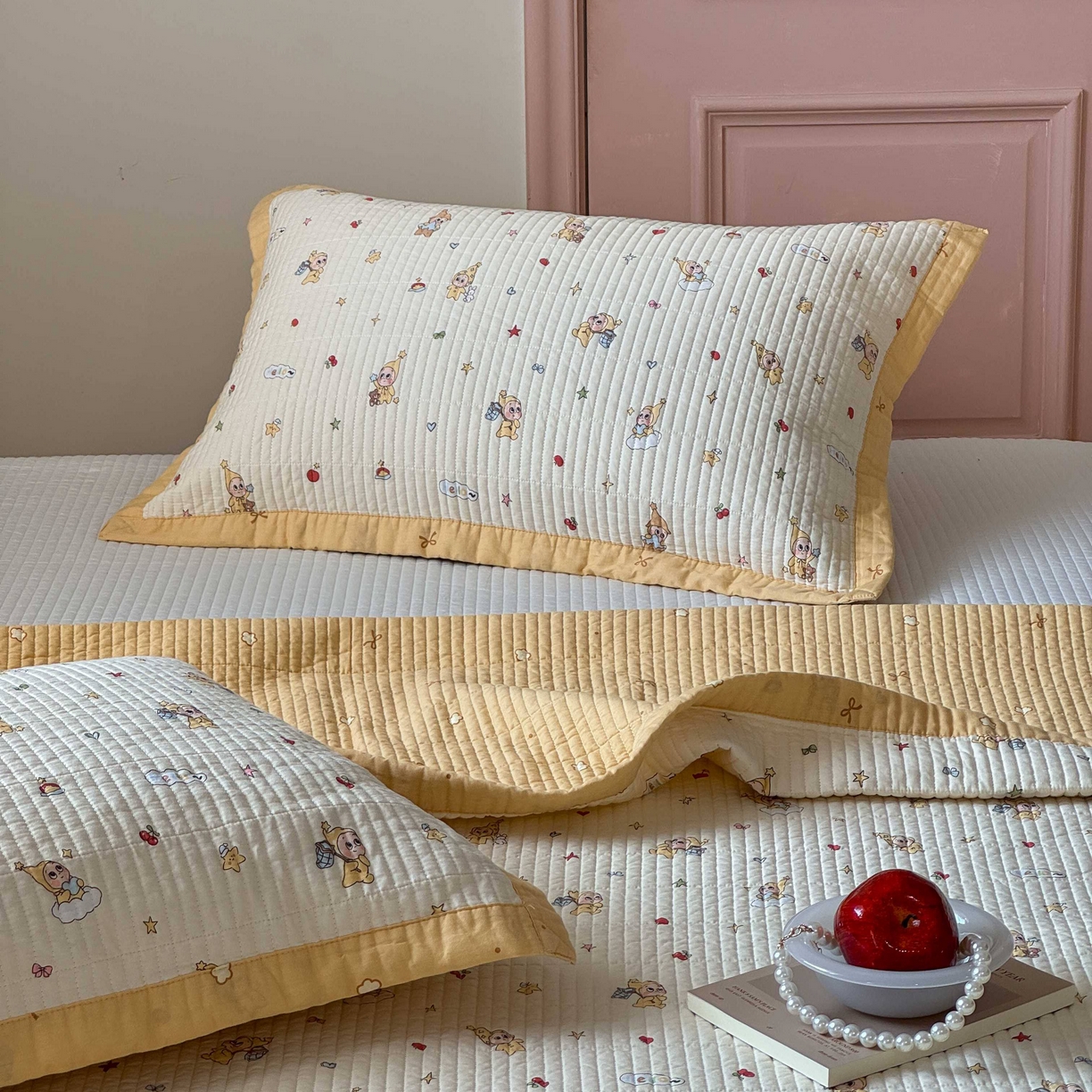 91家纺网 家纺一手货源 找家纺 床盖工厂店 2026春夏新款双面全棉床盖三件套 可爱星人