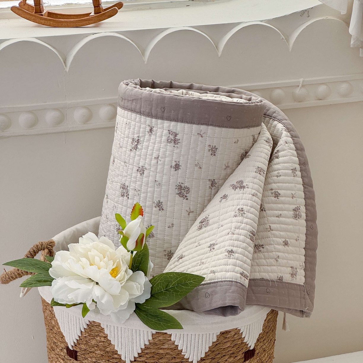 91家纺网 家纺一手货源 找家纺 床盖工厂店 2026春夏新款双面全棉床盖三件套 清晨花语