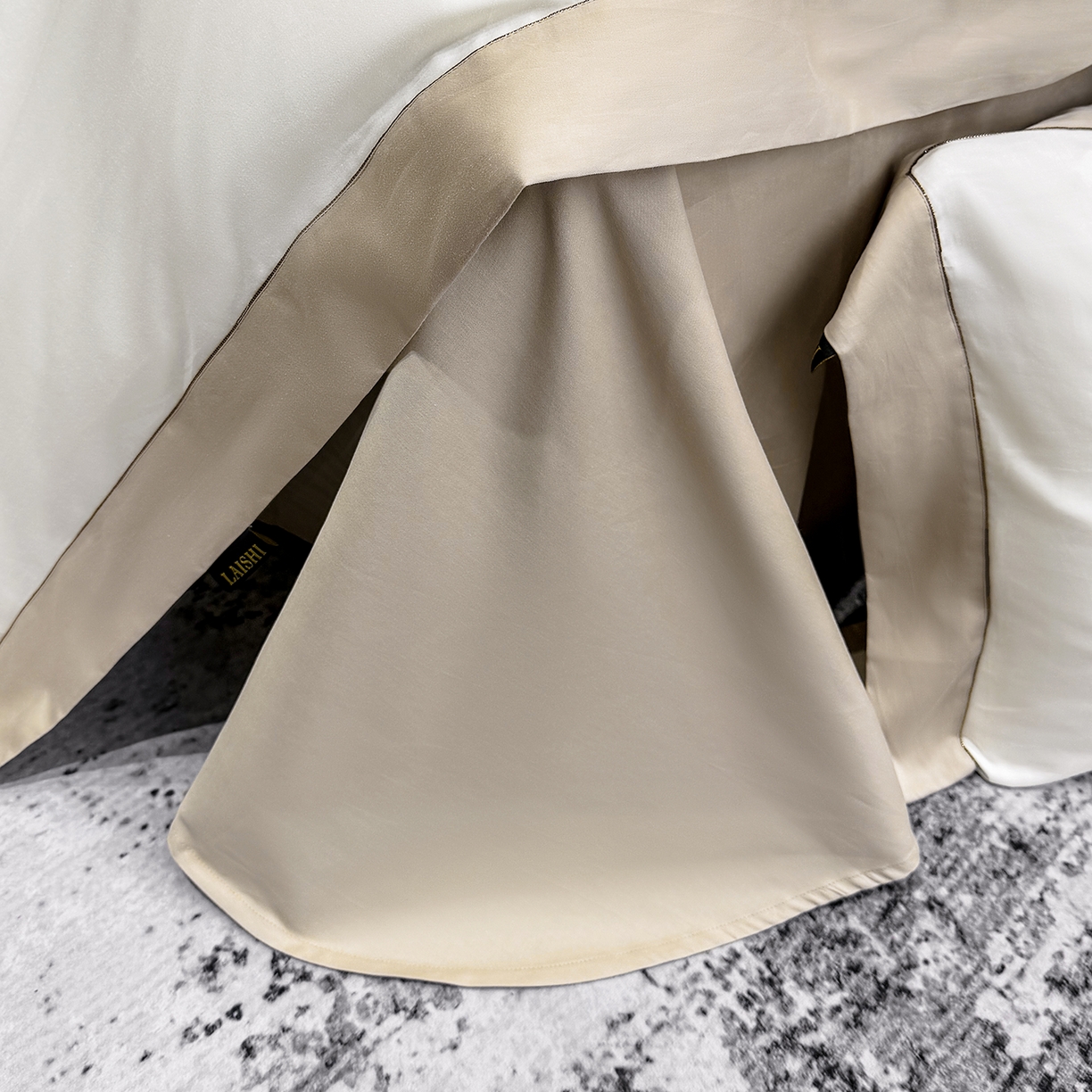 91家纺网 家纺一手货源 找家纺 莱势 2026新品A类100支全棉纯棉50x50s埃及贡缎长绒棉刺绣绣花四件套高端礼盒-仙本娜 仙本娜 香槟金