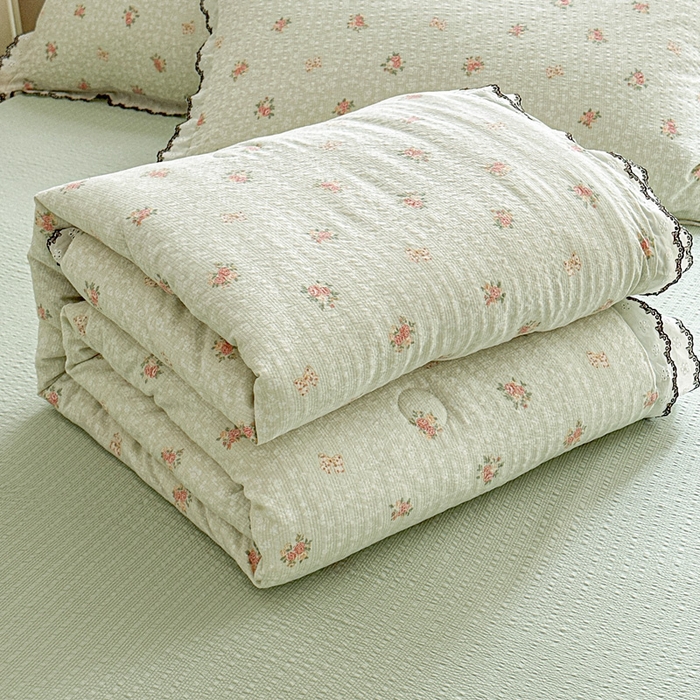 桔禾家纺 2026新款高克重小清新可爱风泡芙棉全棉镂空花边款夏被四件套夏凉被空调被四件套 碎花集