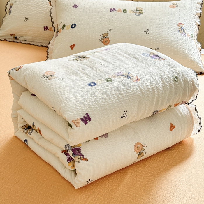 桔禾家纺 2026新款高克重小清新可爱风泡芙棉全棉镂空花边款夏被四件套夏凉被空调被四件套 熊趣