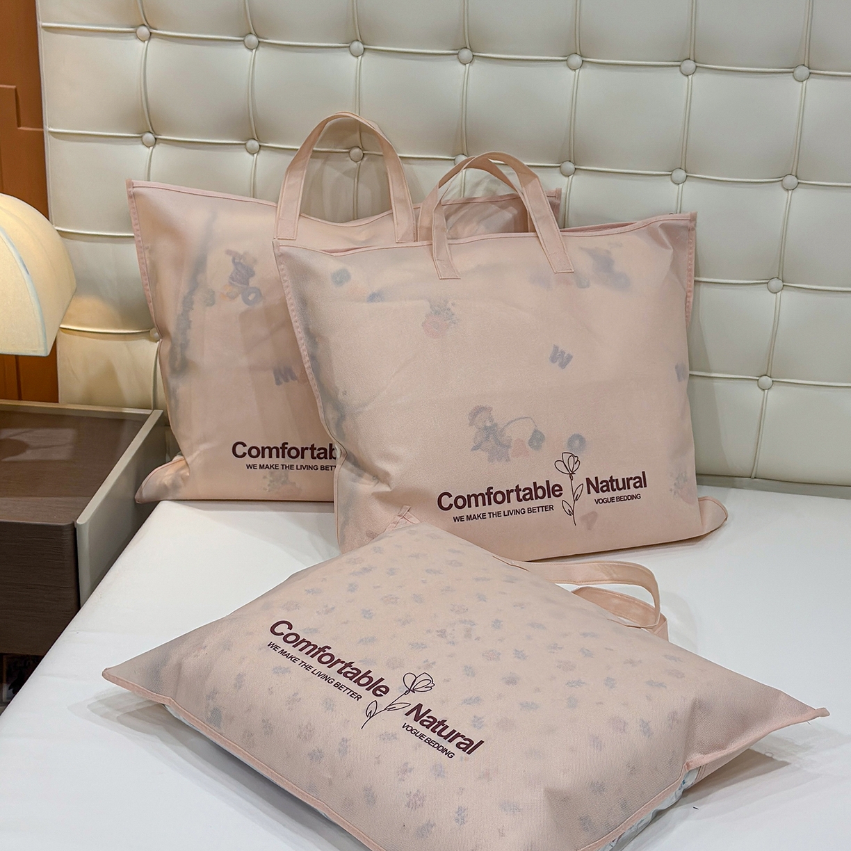 91家纺网 家纺一手货源 找家纺 桔禾家纺 2026新款高克重小清新可爱风泡芙棉全棉镂空花边款夏被四件套夏凉被空调被四件套 包装图仅供展示不可下单