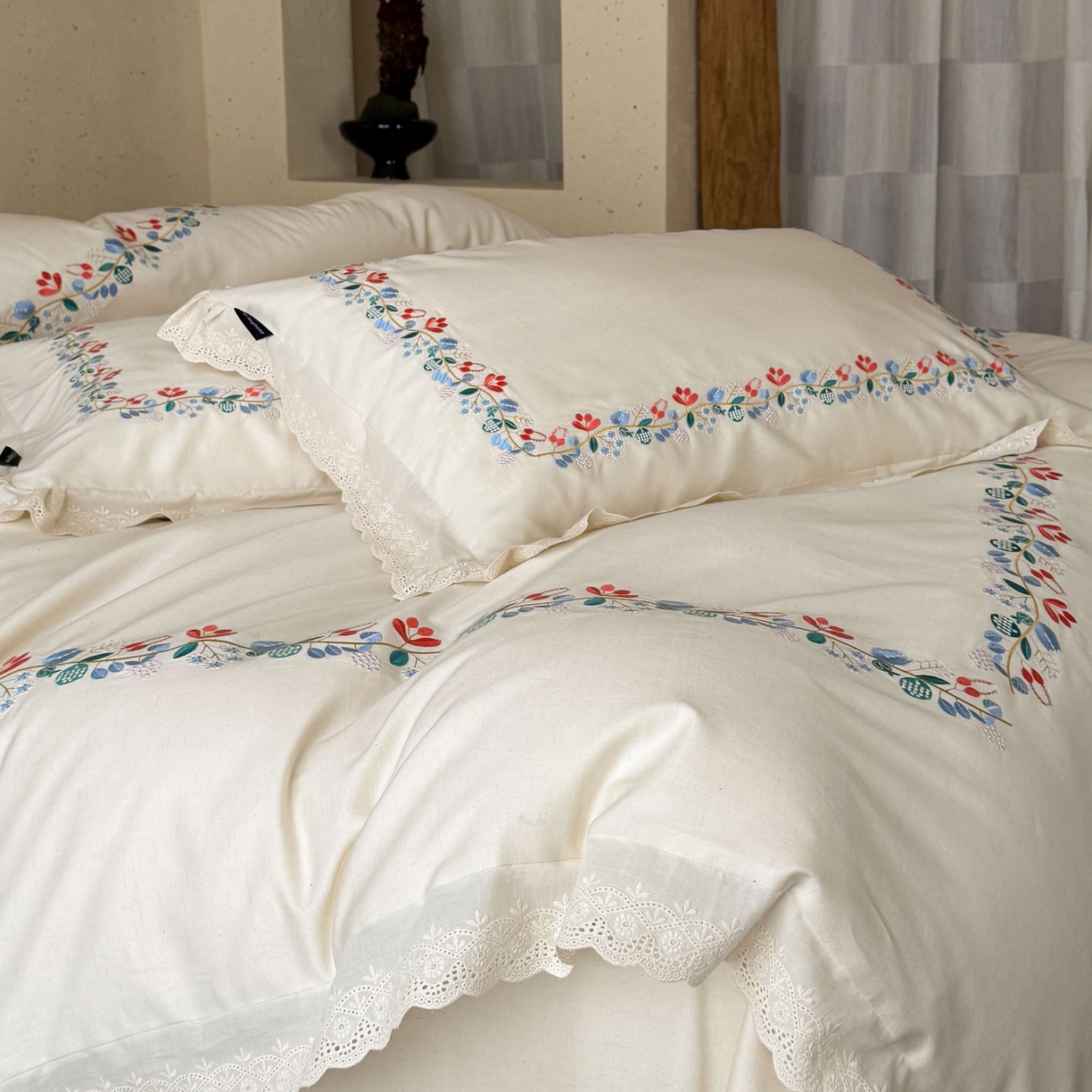 91家纺网 家纺一手货源 找家纺 （总）觅糖家纺 2026春夏新款刺绣棉麻贡缎系列四件套