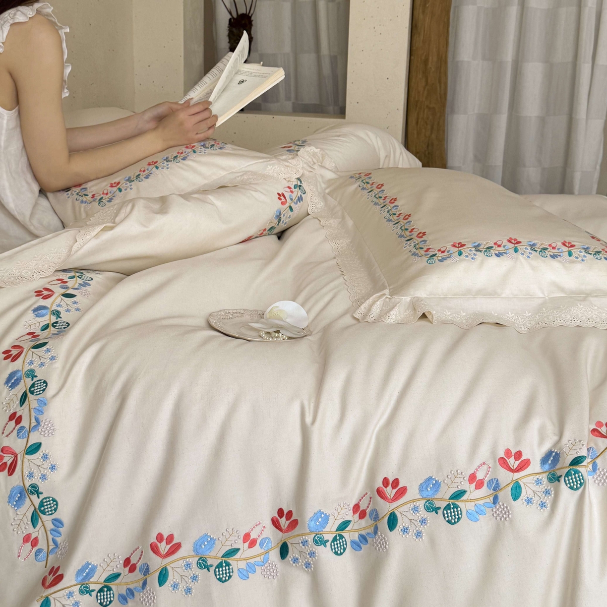 91家纺网 家纺一手货源 找家纺 （总）觅糖家纺 2026春夏新款刺绣棉麻贡缎系列四件套