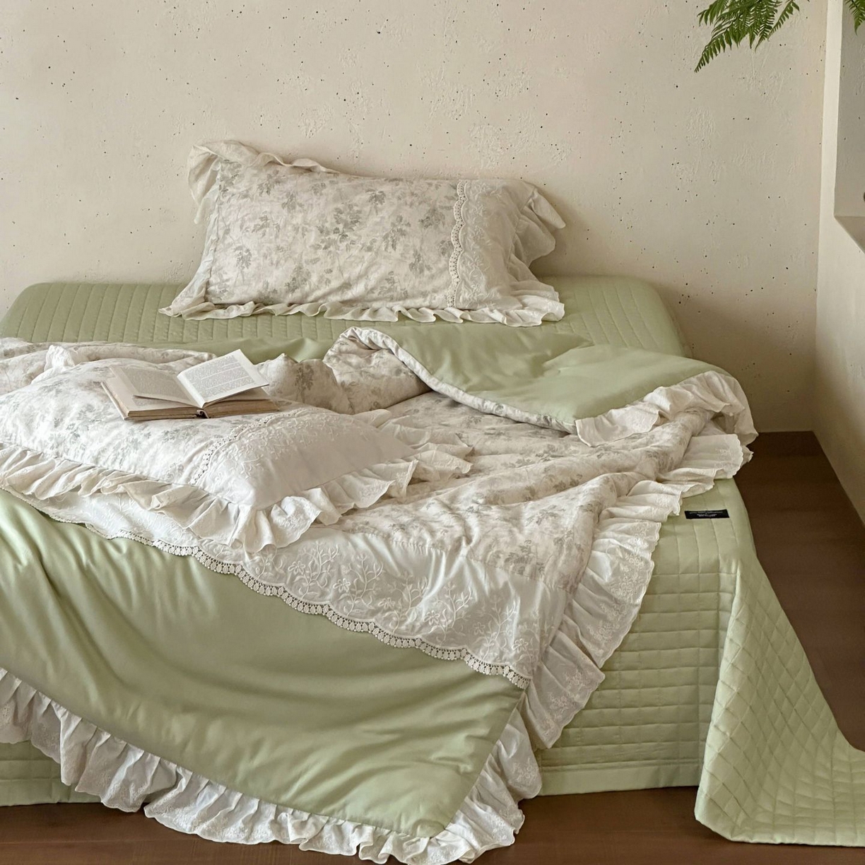 91家纺网 家纺一手货源 找家纺 觅糖家纺 2026新款亚麻夏被绗缝四件套 烟雨青墨