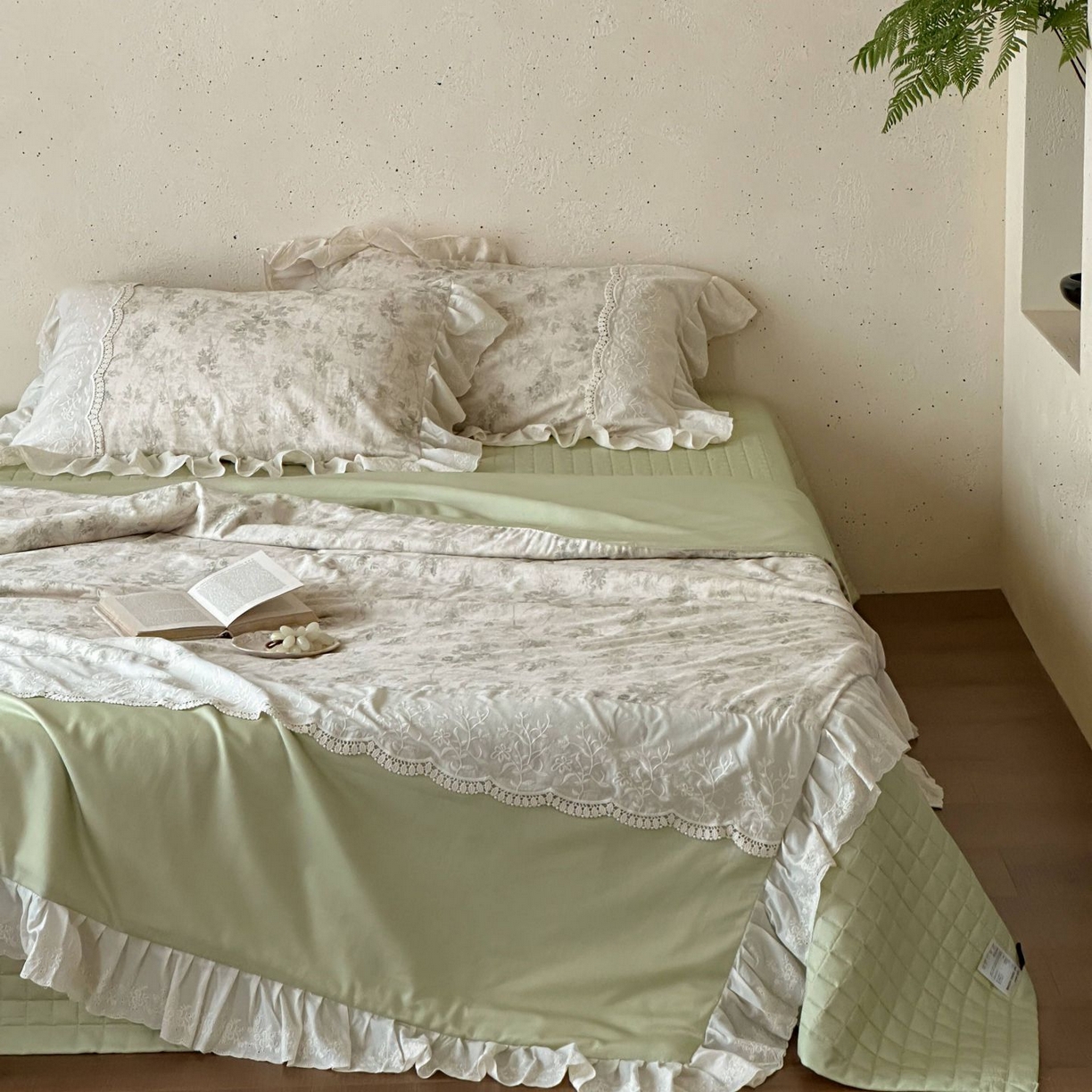 91家纺网 家纺一手货源 找家纺 觅糖家纺 2026新款亚麻夏被绗缝四件套 烟雨青墨