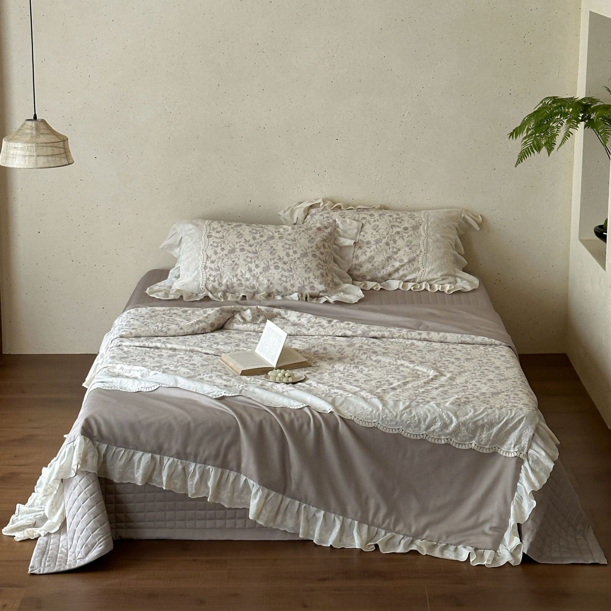 91家纺网 家纺一手货源 找家纺 觅糖家纺 2026新款亚麻夏被绗缝四件套 素影繁花