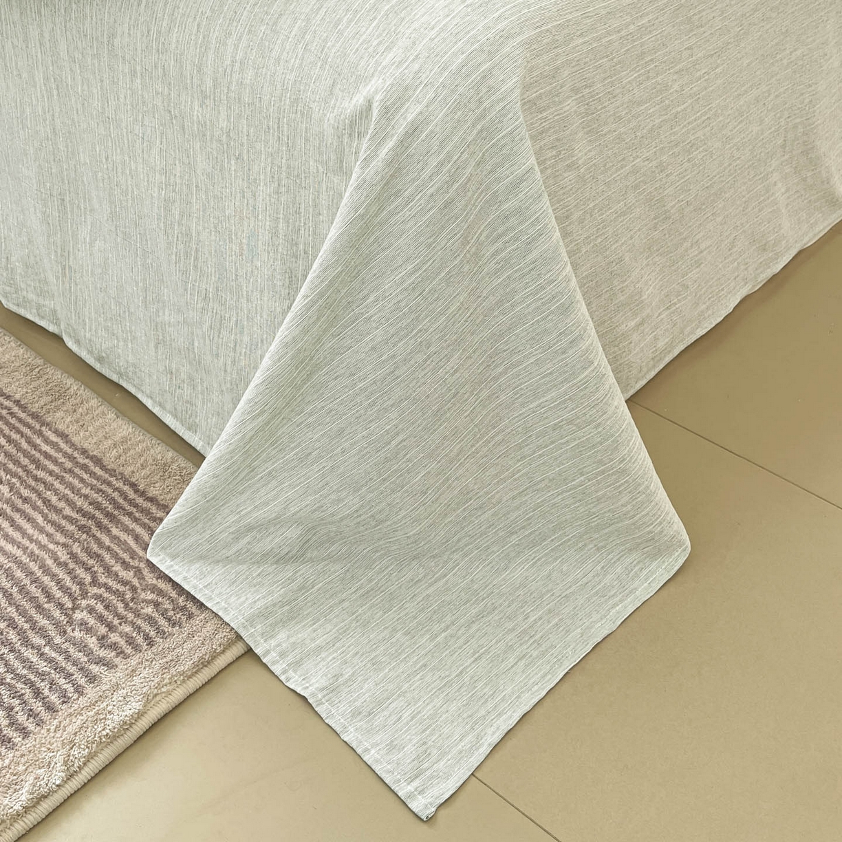 91家纺网 家纺一手货源 找家纺 蓝极人 2026新款色织水洗麻印花四件套 草莓绿