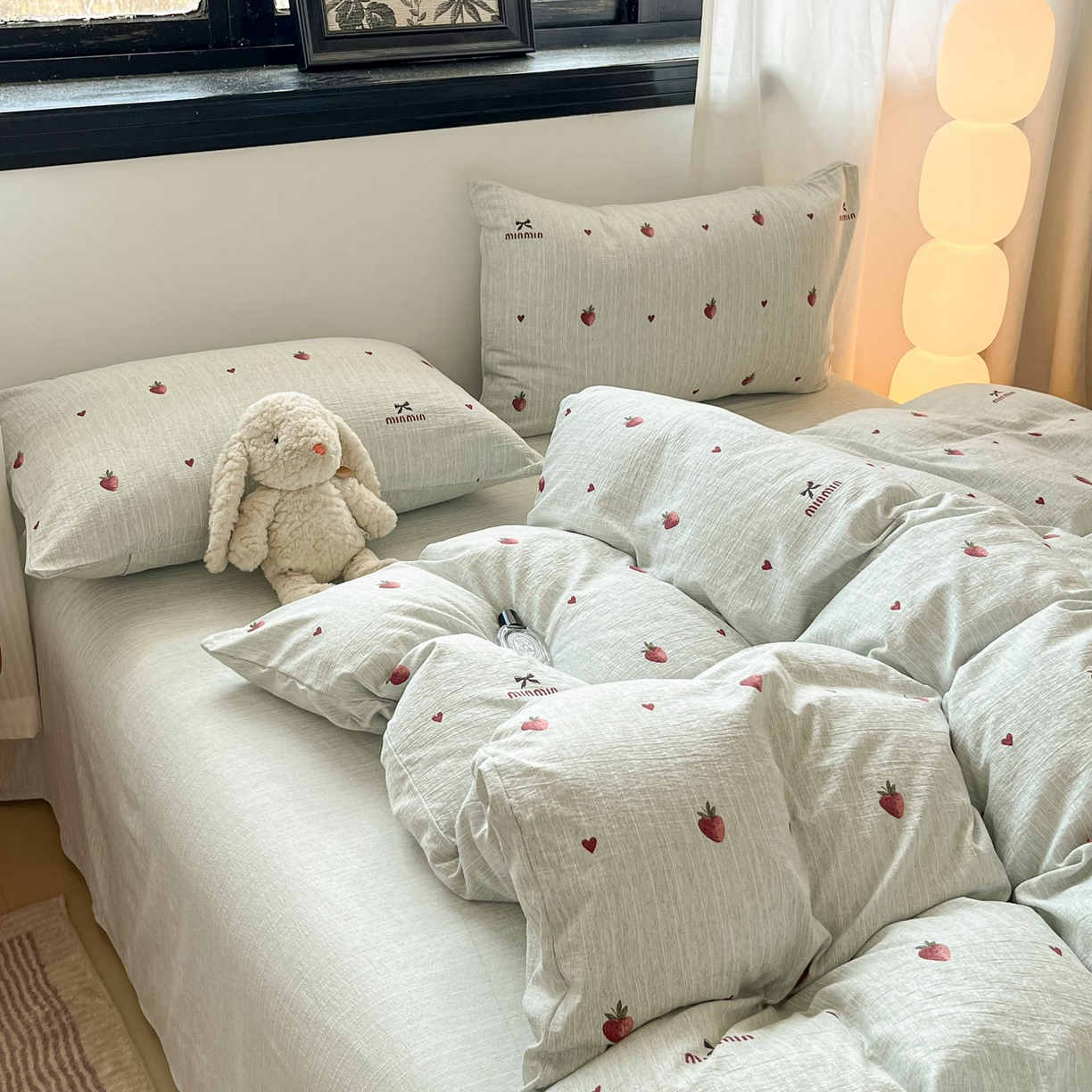 91家纺网 家纺一手货源 找家纺 蓝极人 2026新款色织水洗麻印花四件套 草莓绿