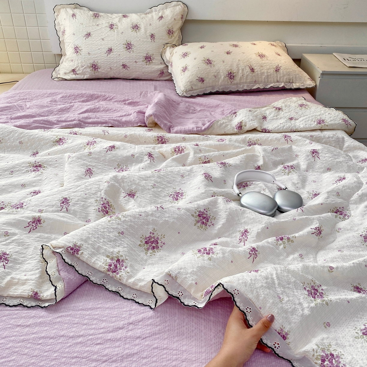 91家纺网 家纺一手货源 找家纺 恋尚羽家纺 2026新款韩版夏凉被空调被夏凉被四件套 手捧花