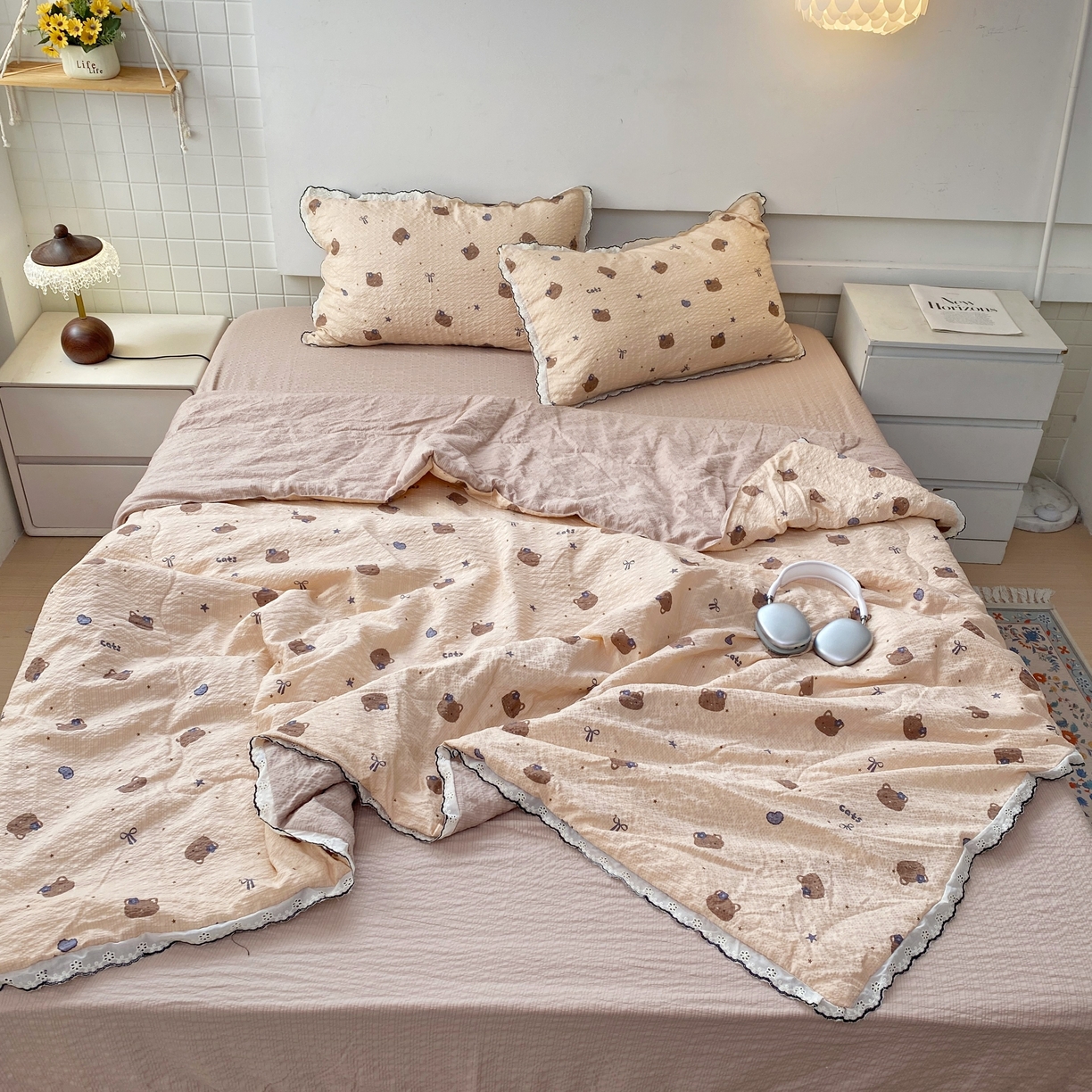 91家纺网 家纺一手货源 找家纺 恋尚羽家纺 2026新款韩版夏凉被空调被夏凉被四件套 曲奇猫