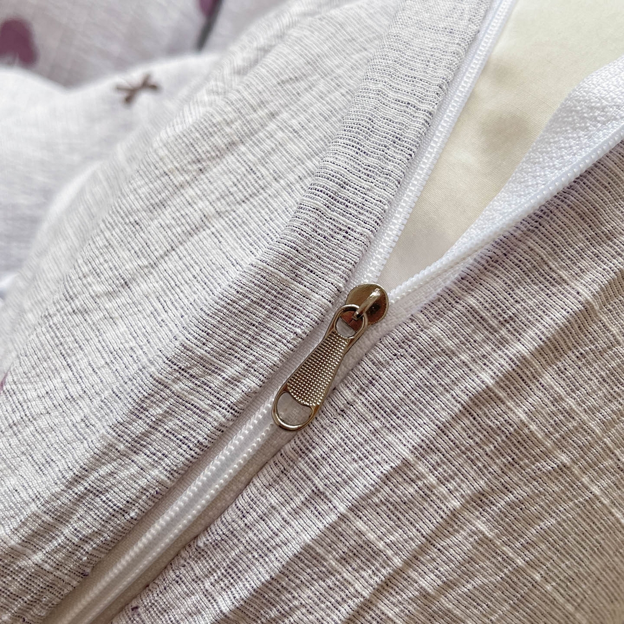 91家纺网 家纺一手货源 找家纺 蓝极人 2026新款色织水洗麻印花四件套 米奇樱桃豆沙