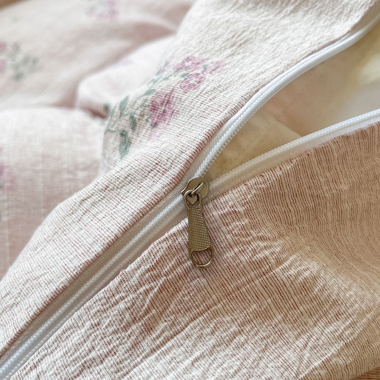 91家纺网 家纺一手货源 找家纺 蓝极人 2026新款色织水洗麻印花四件套 云溪紫