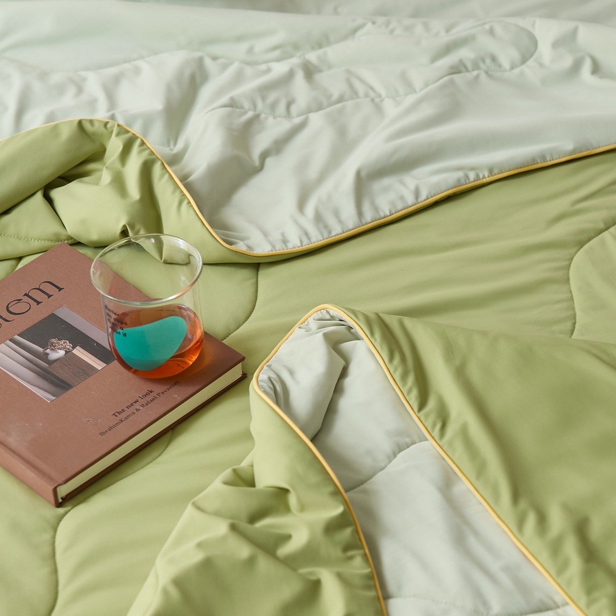 91家纺网 家纺一手货源 找家纺 丽笙被芯 2026新款奶皮冷感夏被夏凉被空调被 冬黎绿