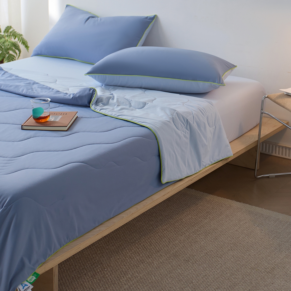 91家纺网 家纺一手货源 找家纺 丽笙被芯 2026新款奶皮冷感夏被夏凉被空调被 山野蓝