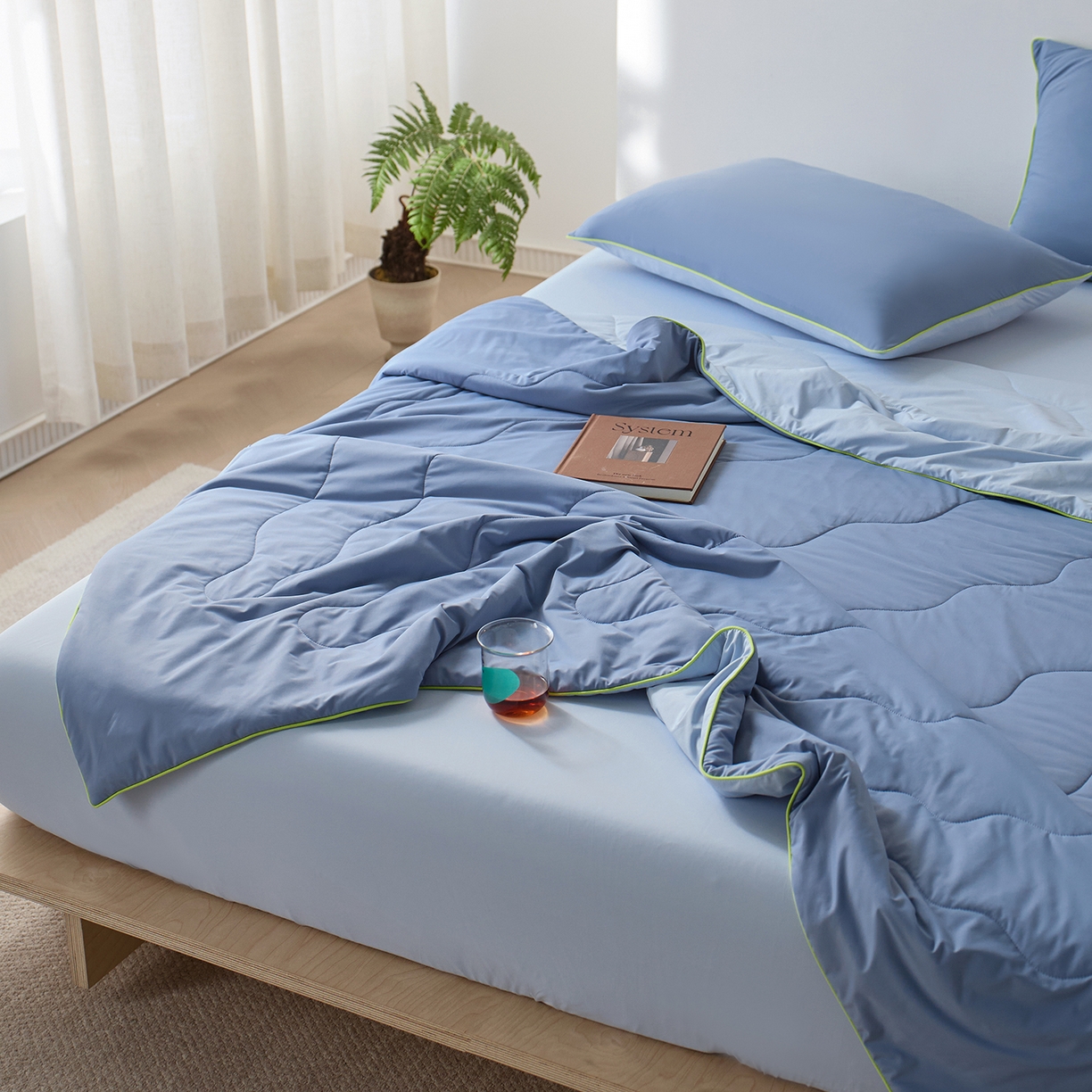 91家纺网 家纺一手货源 找家纺 丽笙被芯 2026新款奶皮冷感夏被夏凉被空调被 山野蓝