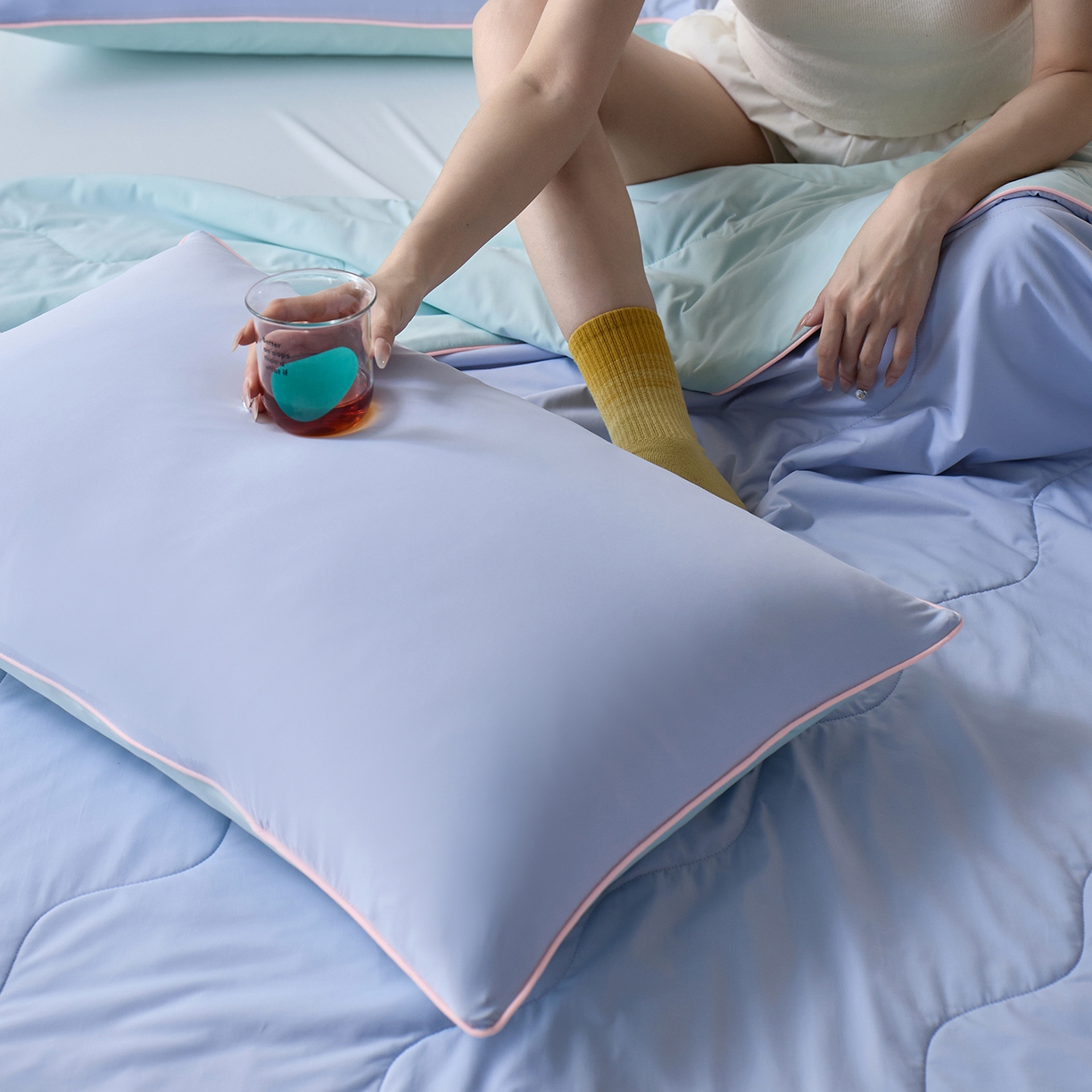 91家纺网 家纺一手货源 找家纺 丽笙被芯 2026新款奶皮冷感夏被夏凉被空调被 天空蓝