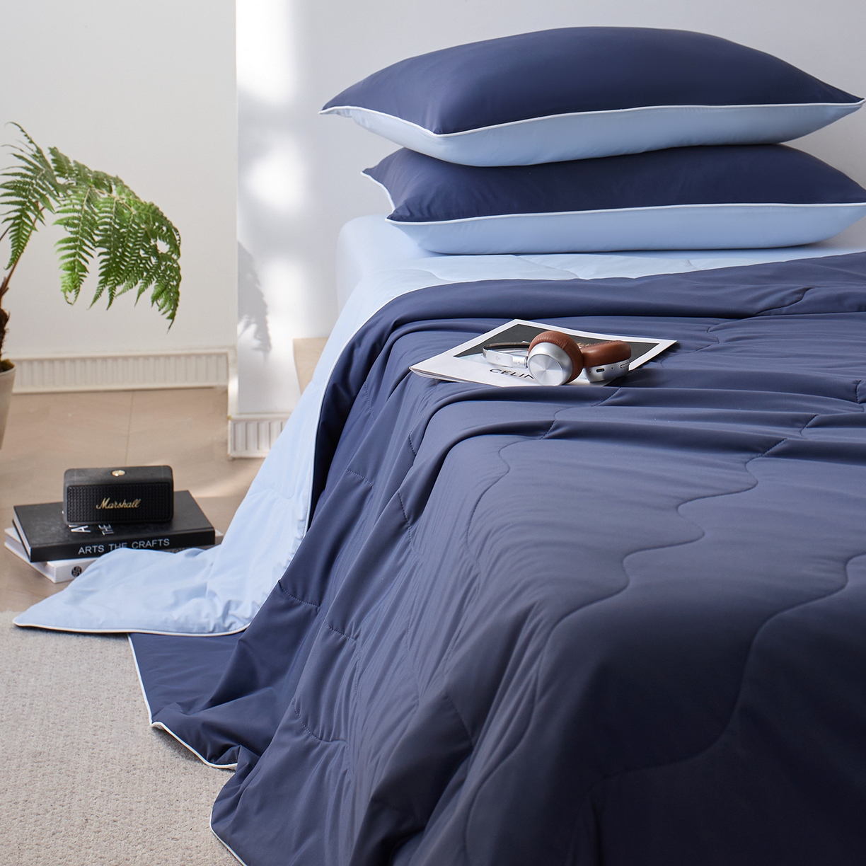 91家纺网 家纺一手货源 找家纺 丽笙被芯 2026新款奶皮冷感夏被夏凉被空调被 星夜蓝