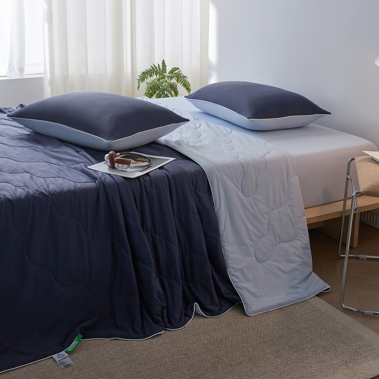 91家纺网 家纺一手货源 找家纺 丽笙被芯 2026新款奶皮冷感夏被夏凉被空调被 星夜蓝