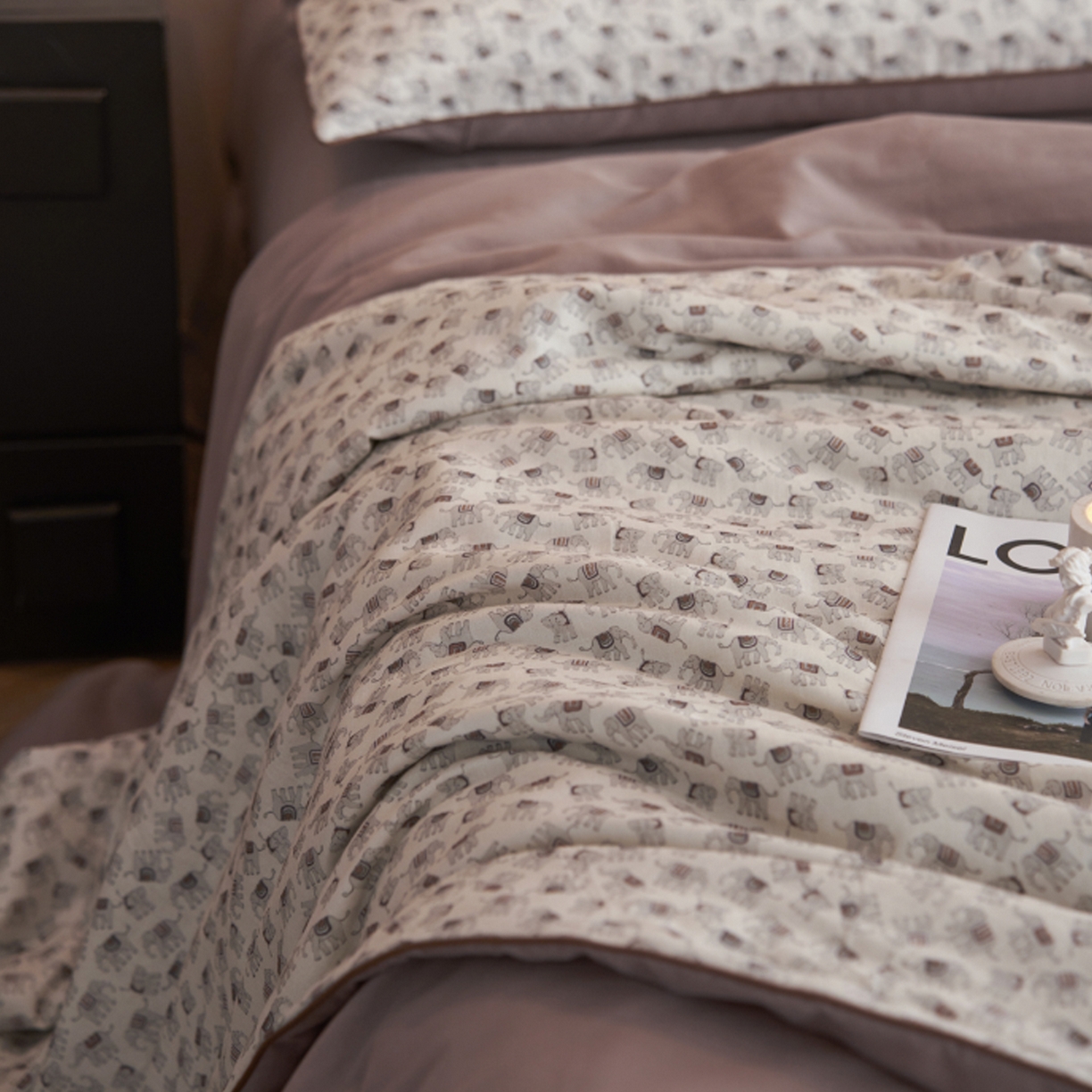 91家纺网 家纺一手货源 找家纺 丽笙被芯 2026新款全棉双层纱印花夏被夏凉被空调被 邦邦象